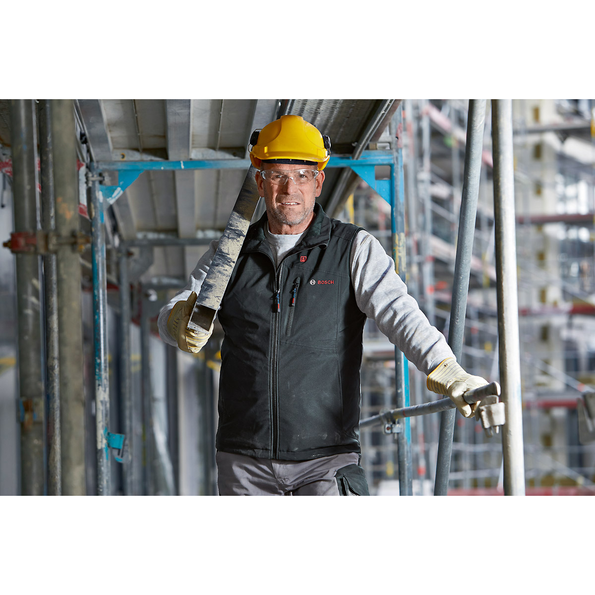 Bosch Beheizbare Weste GHV 12+18V XA, mit Akkuadapter
