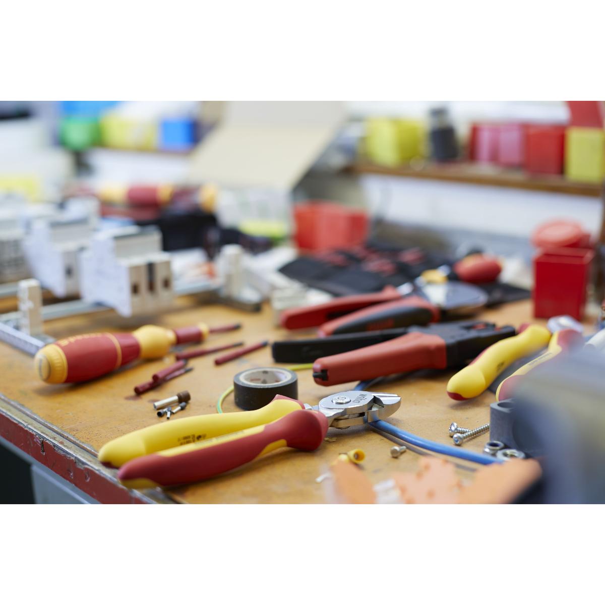 Wiha Hochleistungs-Seitenschneider BiCut Professional mit DynamicJoint umschaltbar