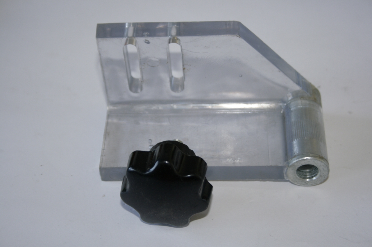 ELMAG Plexiglas-Befestigungswinkel zu Schutz-