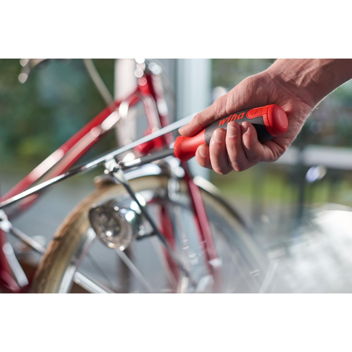 Wiha Schraubendreher mit Bit Magazin LiftUp 25 magnetisch gemischt mit 12 Bits, 1/4 zoll