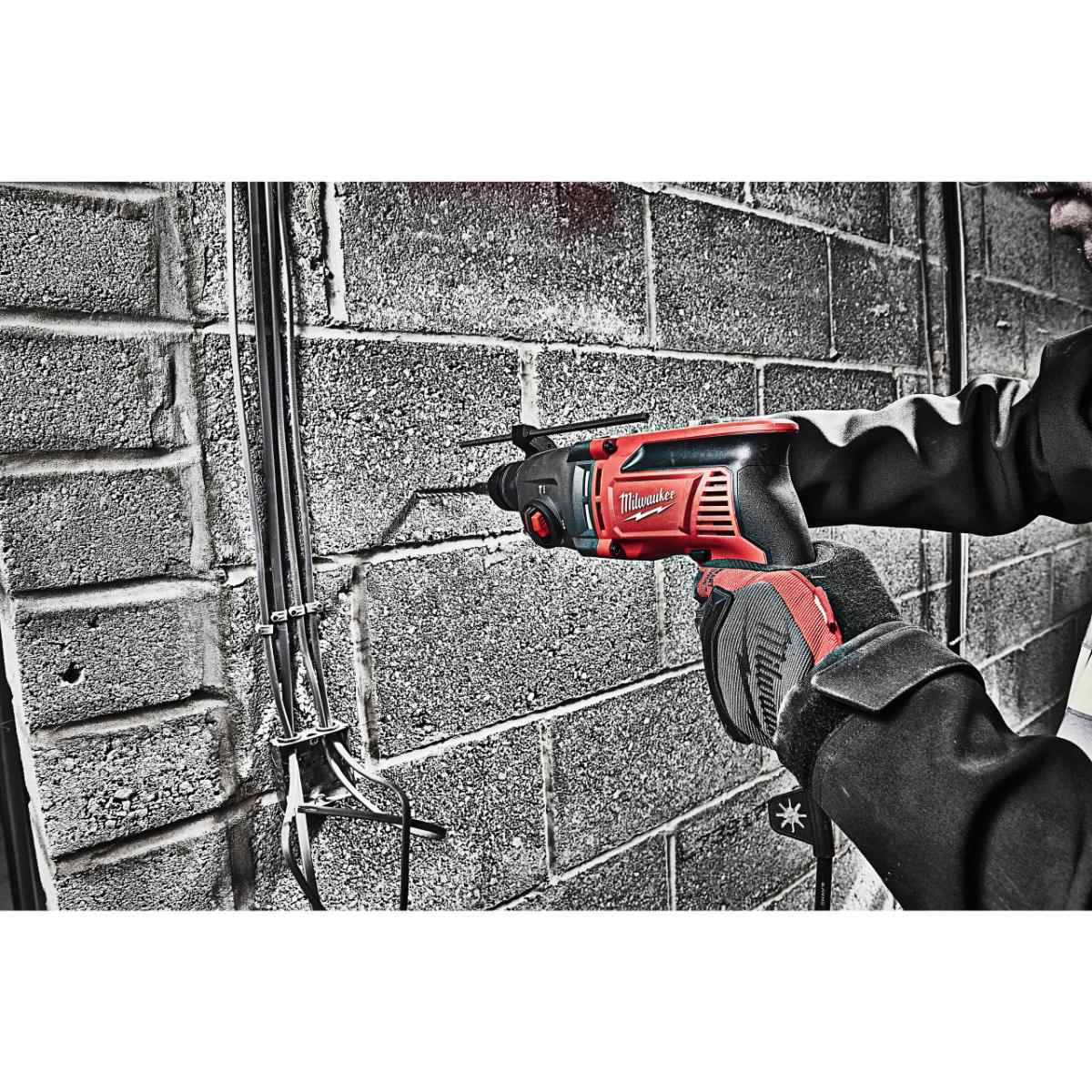 Milwaukee Bohrhammer PFH26T