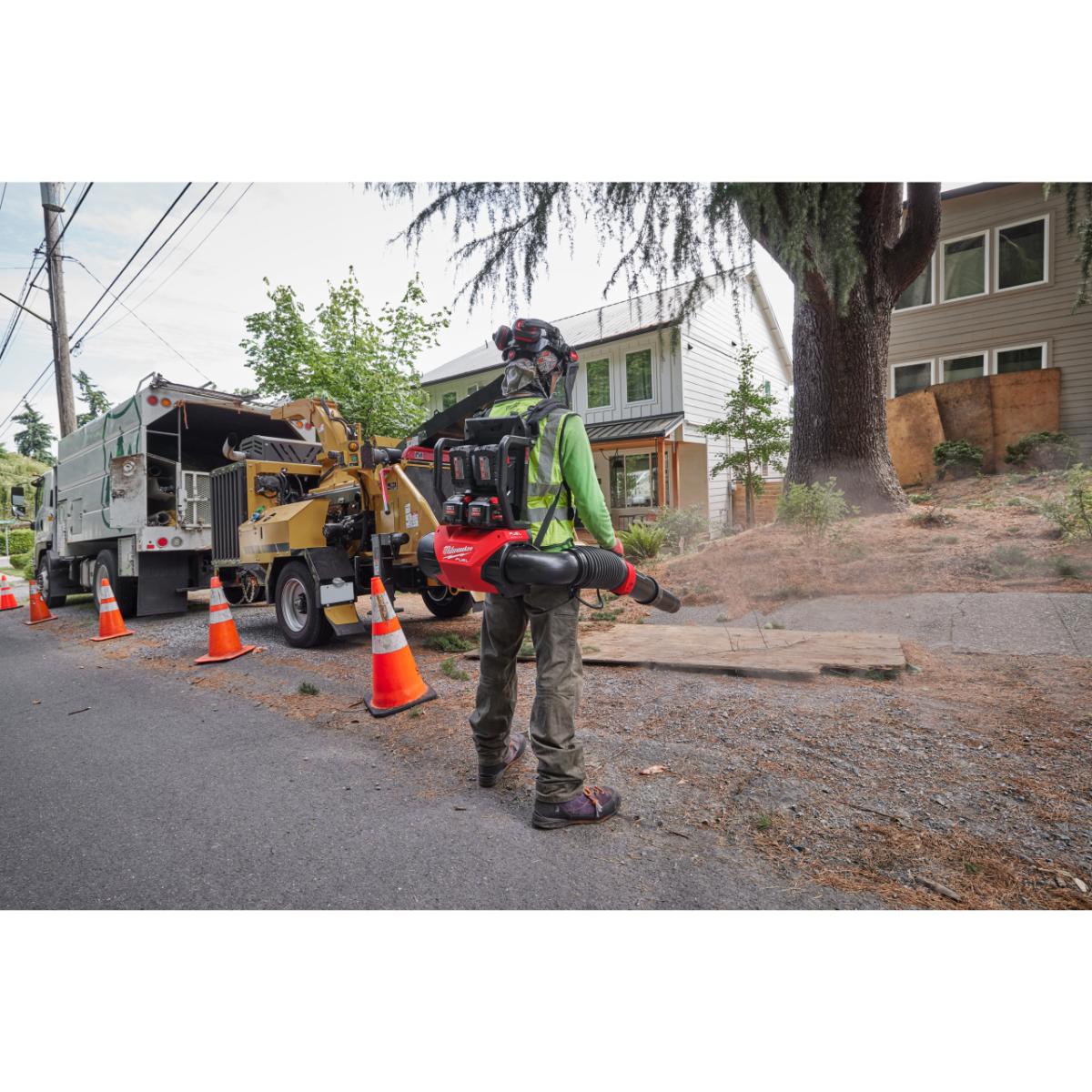 Milwaukee M18 FUEL Akku-Rucksackgebläse M18F2BPB-0