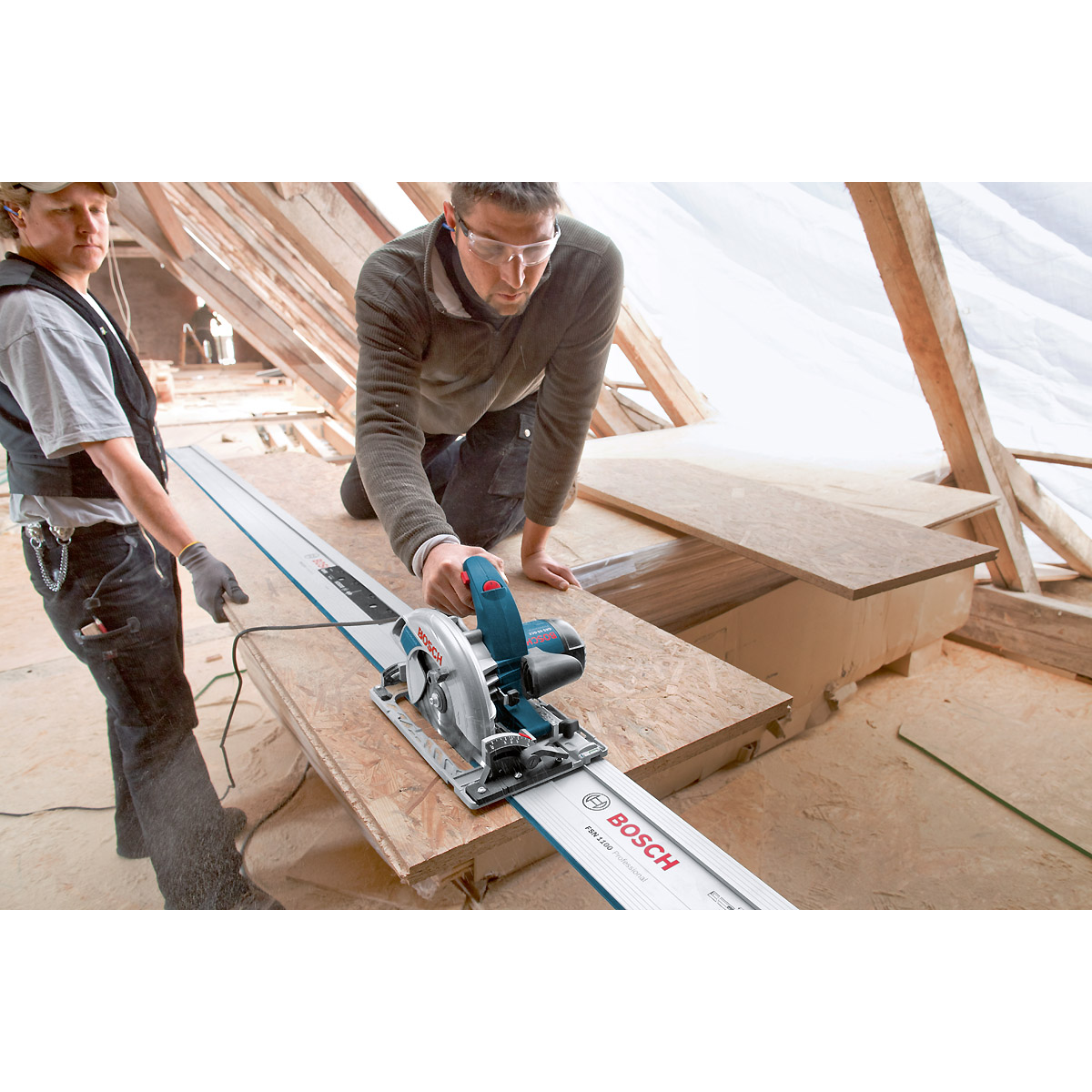 Bosch Handkreissäge GKS 65 GCE + FSN 1400