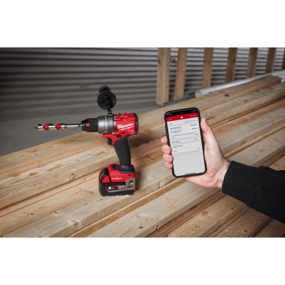 Milwaukee M18 FUEL ONE-KEY Akku-Schlagbohrschrauber M18ONEPD3-0X
