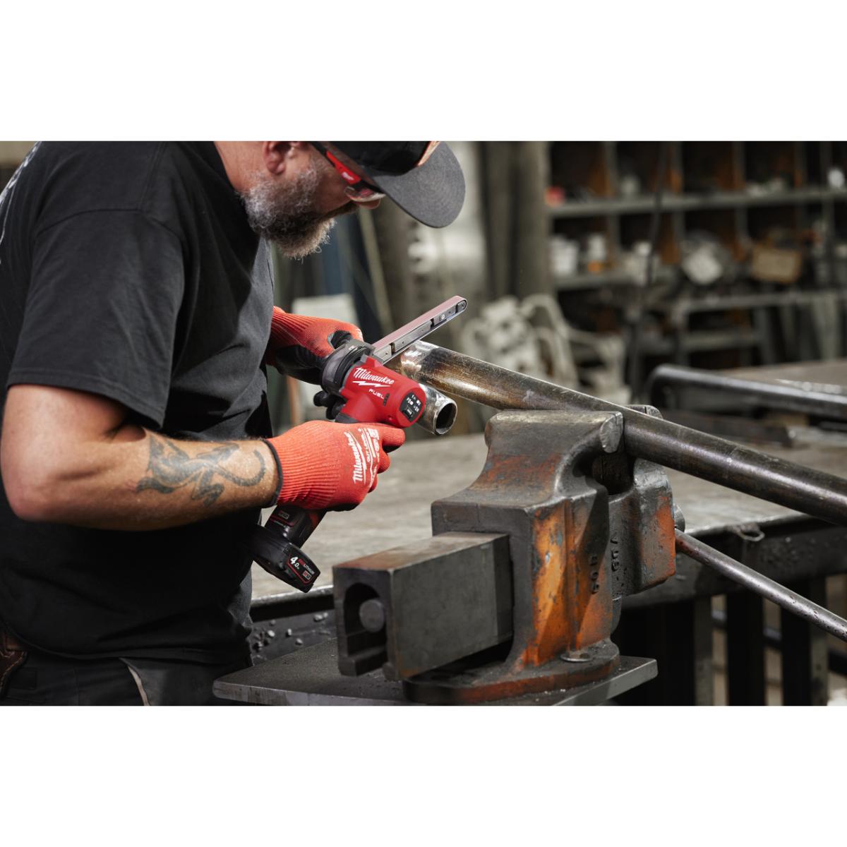 Milwaukee M12 FUEL™ Akku-Bandfeile M12 FBFL13-0