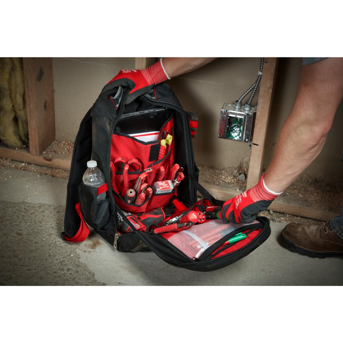 Milwaukee Kompakt-Rucksack