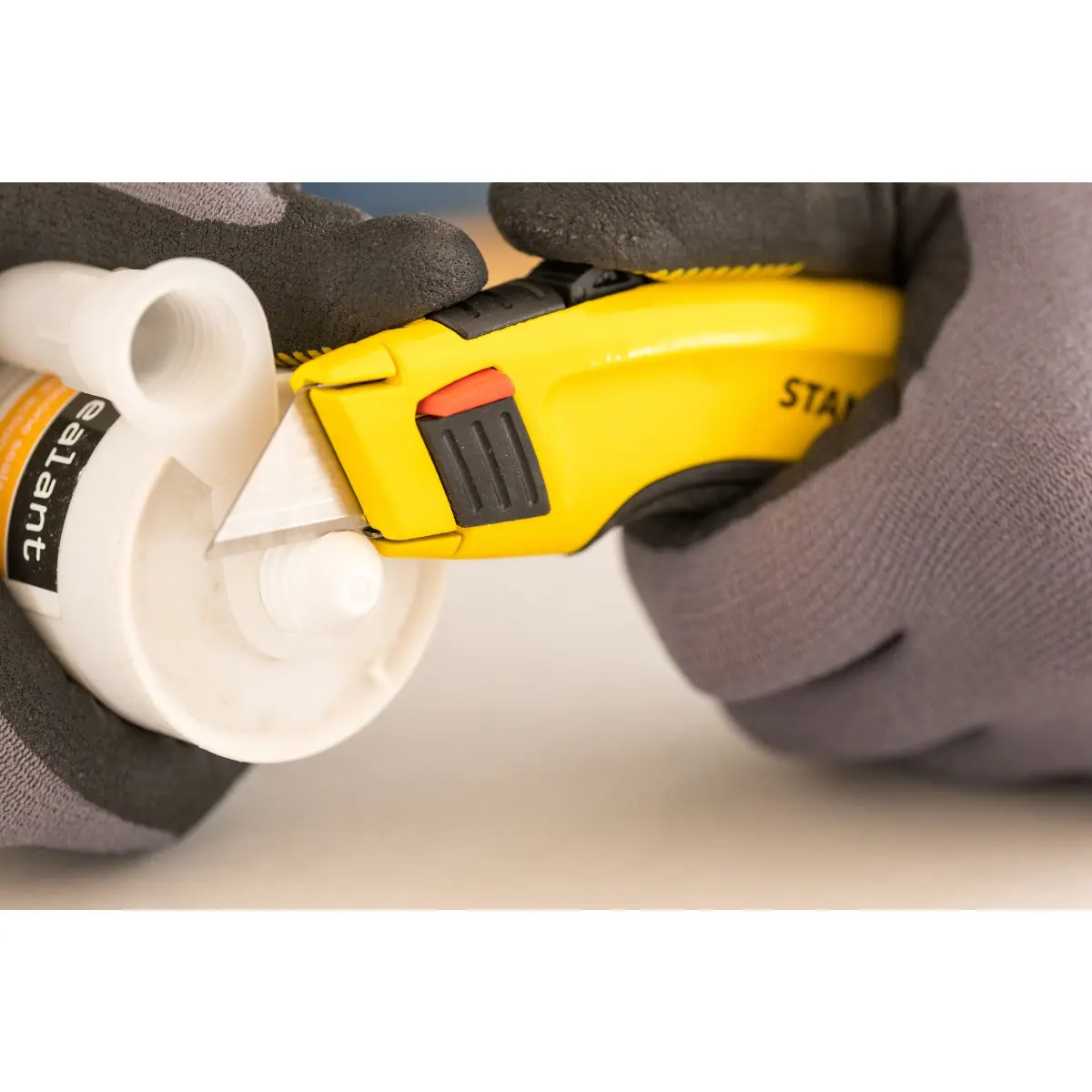 STANLEY FATMAX Universalmesser mit einziehbarer Klinge