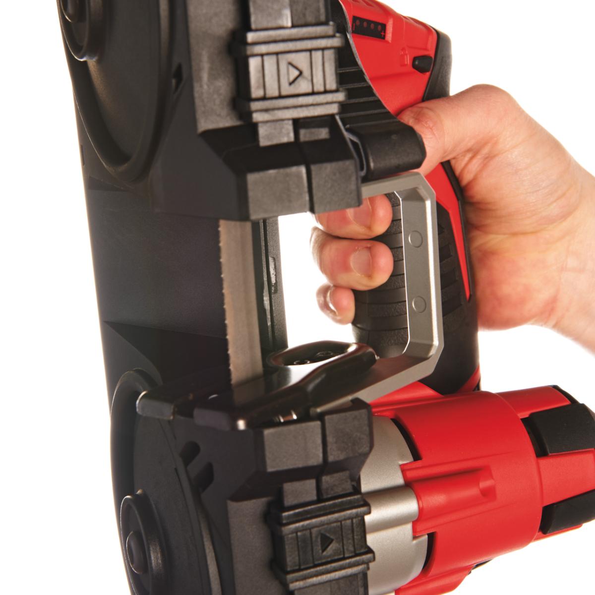 Milwaukee M12 Akku-Bandsäge M12 BS-0