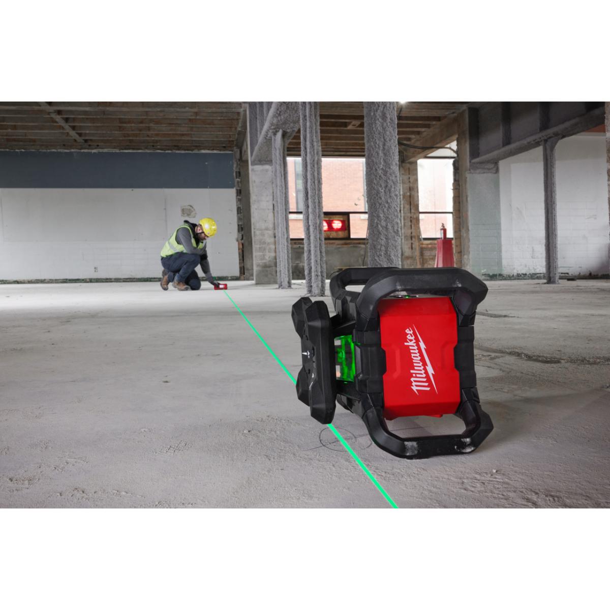 Milwaukee M18 ONE-KEY Akku-Rotationslaser M18RLOHVG300-501C