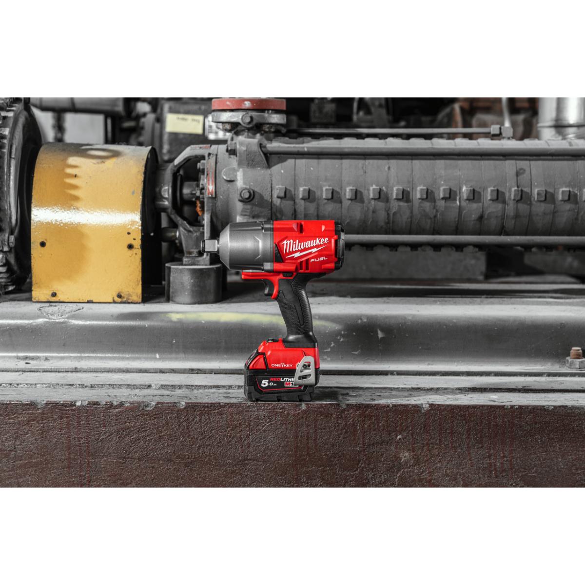Milwaukee ONE KEY Akku-Schlagschrauber 3/4" Vierkant Sprengring M18 ONEFHIWF34-0X
