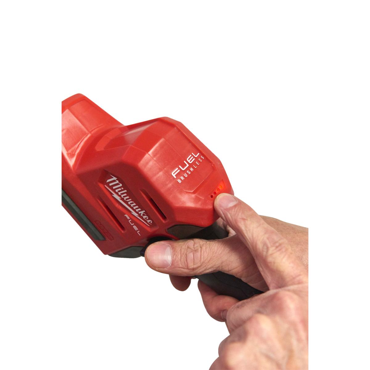 Milwaukee M12 FUEL Akku-Heckenschere M12 FHT20-402