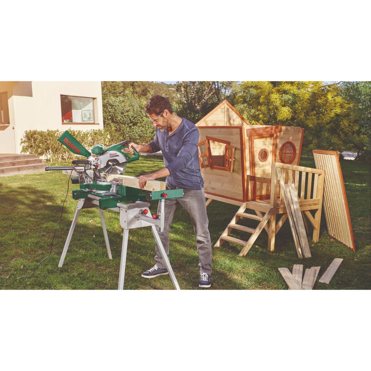 Bosch Kapp- und Gehrungssäge PCM 8 SD