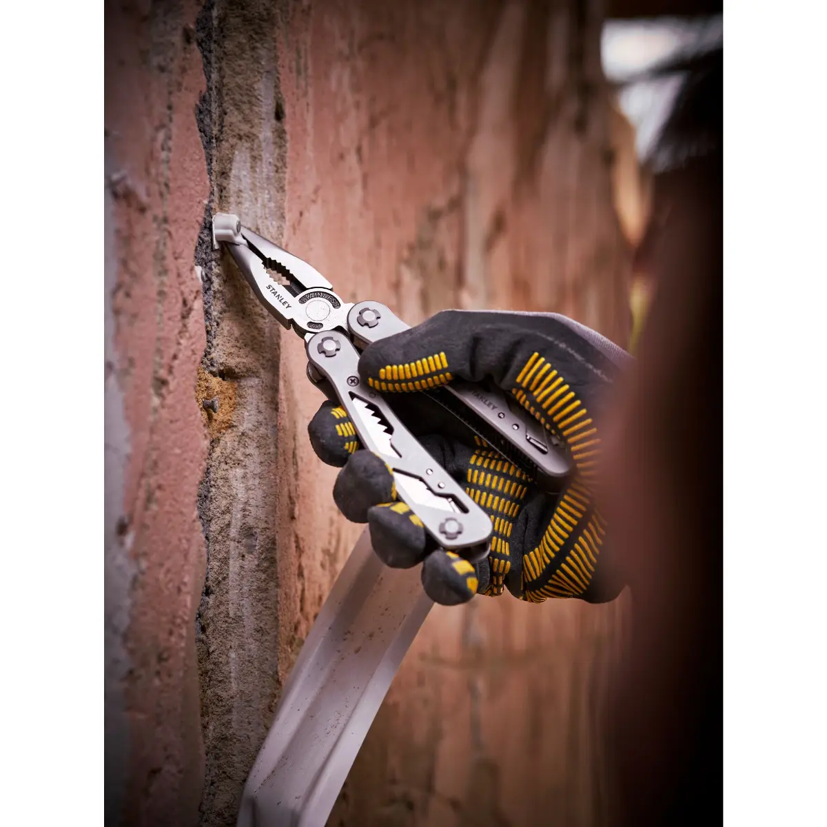 STANLEY Multifunktionswerkzeug 12-in-1 m. Tasche Rostfreier Stahl