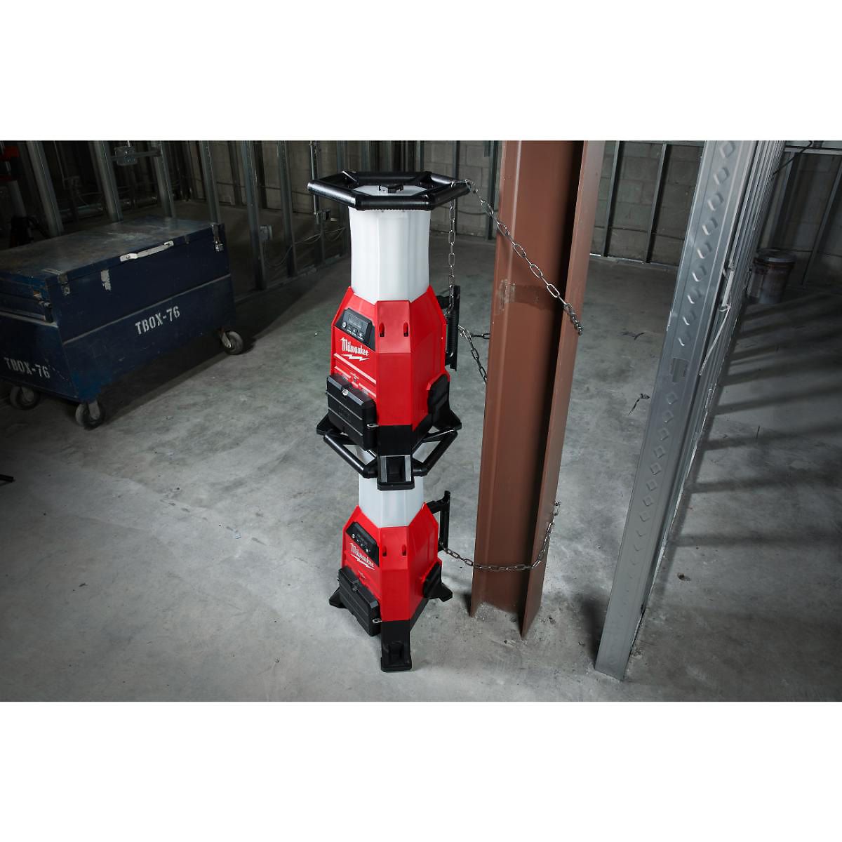 Milwaukee M18™ ONE-KEY™ Akku-Standleuchte M18 ONESLDP-0