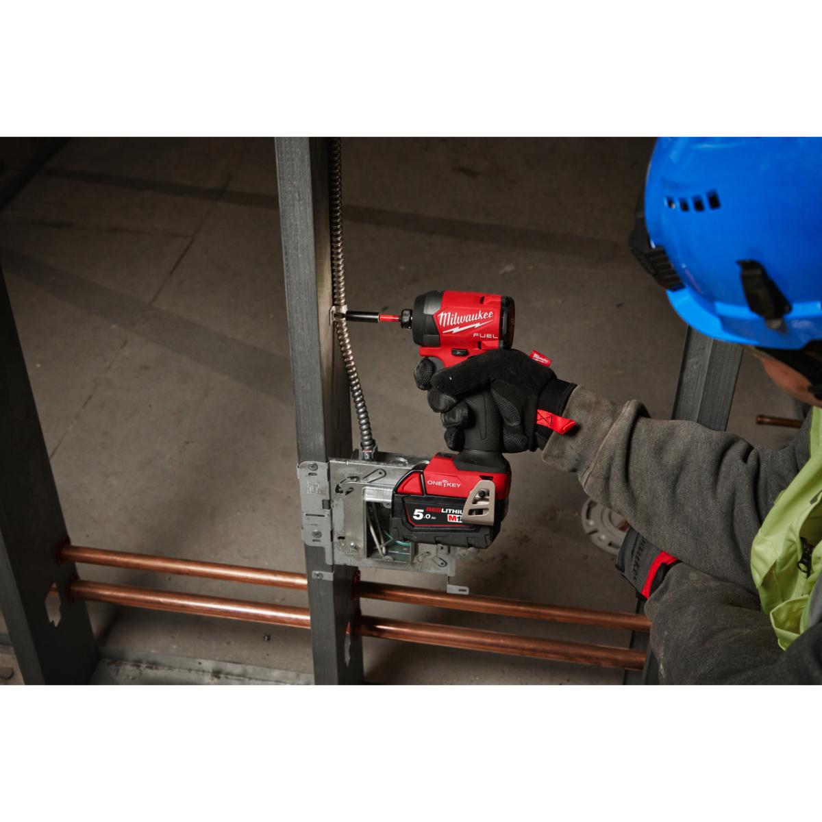 Milwaukee M18 FUEL ONE-KEY 1/4˝ Akku-Schlagschrauber M18ONEID3-502X