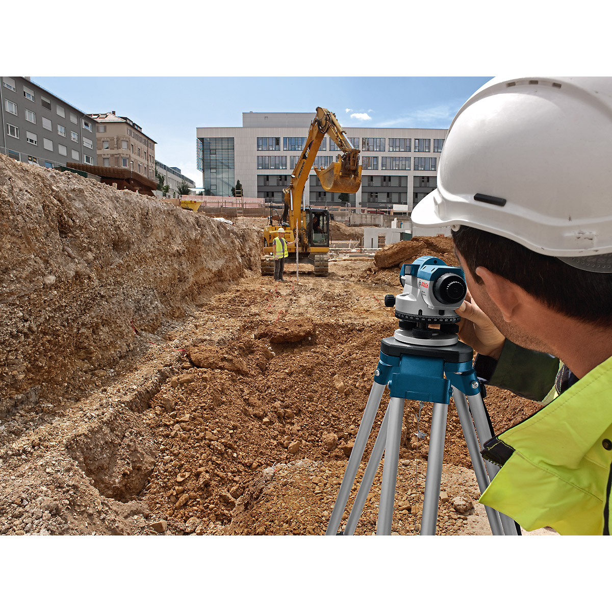 Bosch Optisches Nivelliergerät GOL 26 D