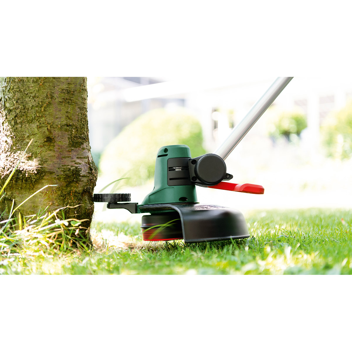 Bosch Akku-Rasentrimmer UniversalGrassCut 18V-260