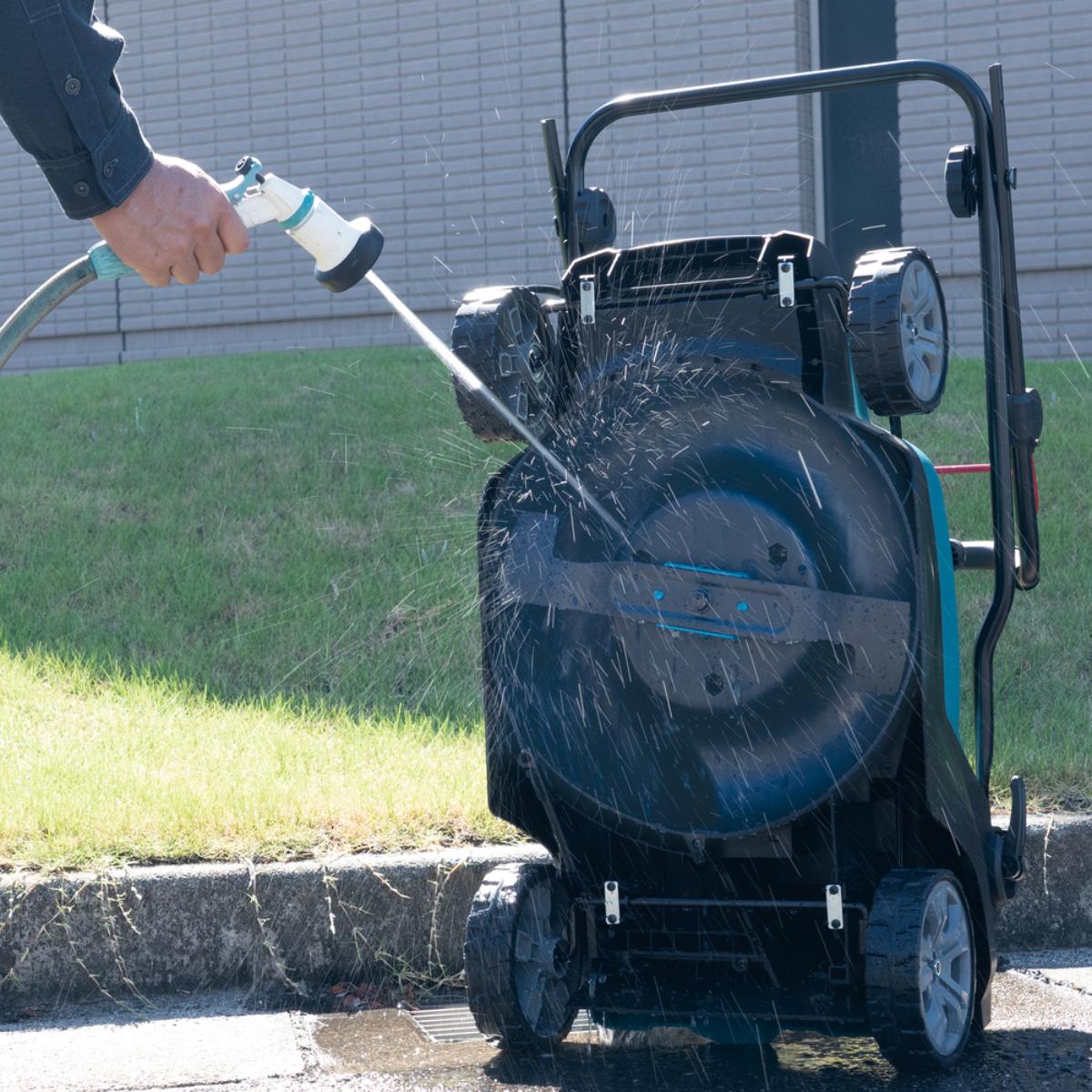 Makita Akku-Rasenmäher XGT 40V max. - 38 cm - 40 l - LM003GZ