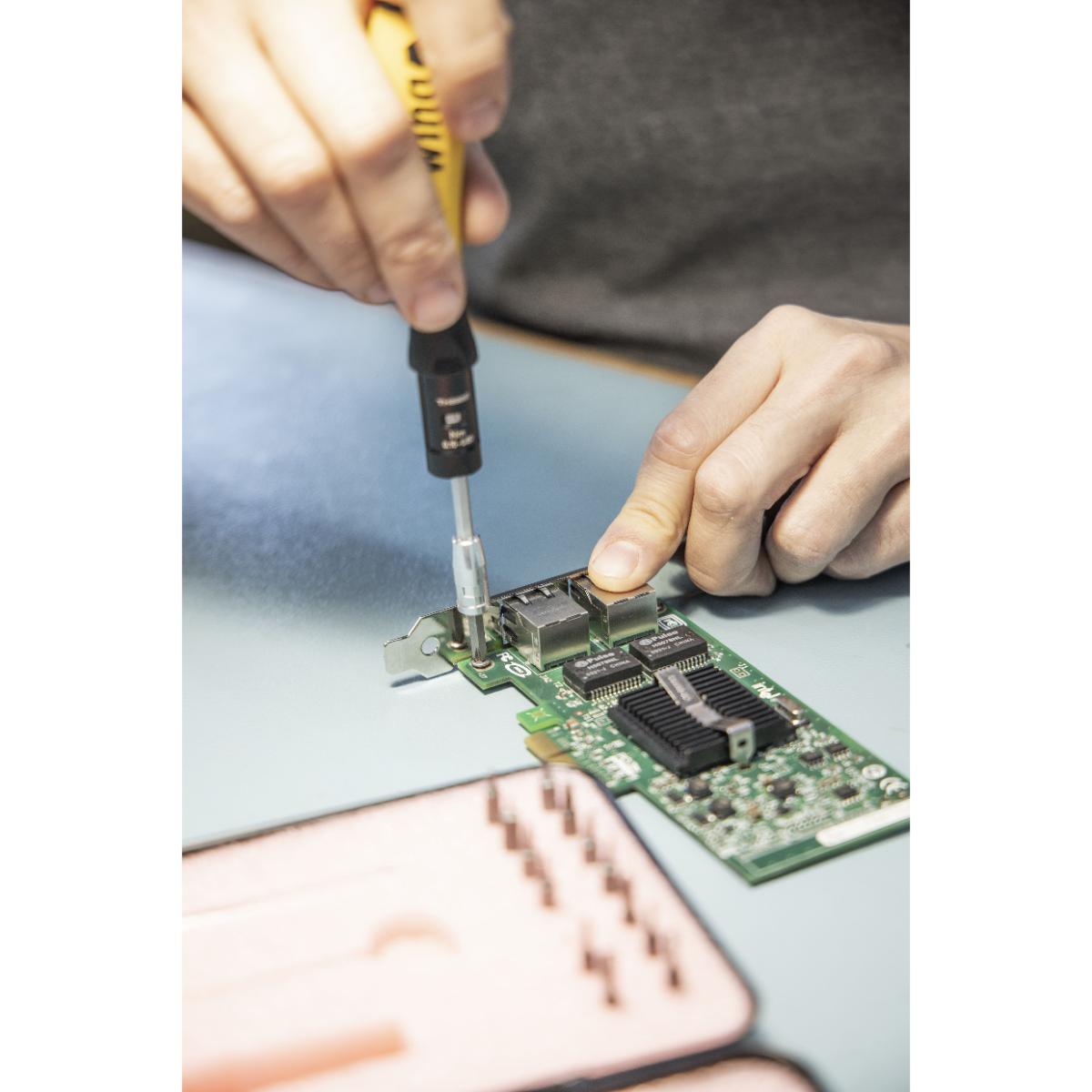 Wiha Drehmoment-Schraubendreher Set TorqueVario -S Micro ESD 0,1-0,6 Nm gemischt 18-teiliges Set variabel einstellbare Drehmomentbegrenzung mit Box