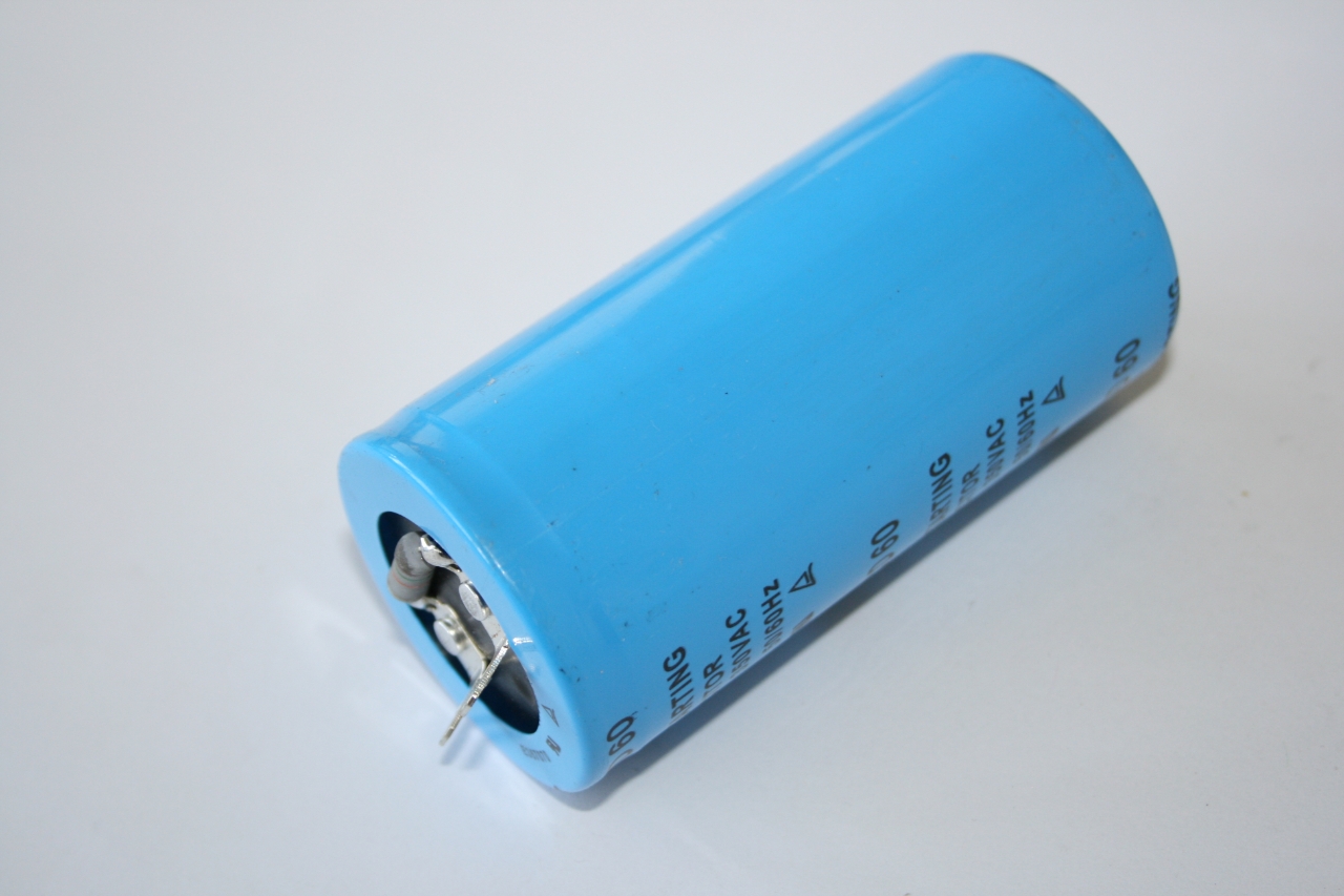 ELMAG Kondensator 100 µF