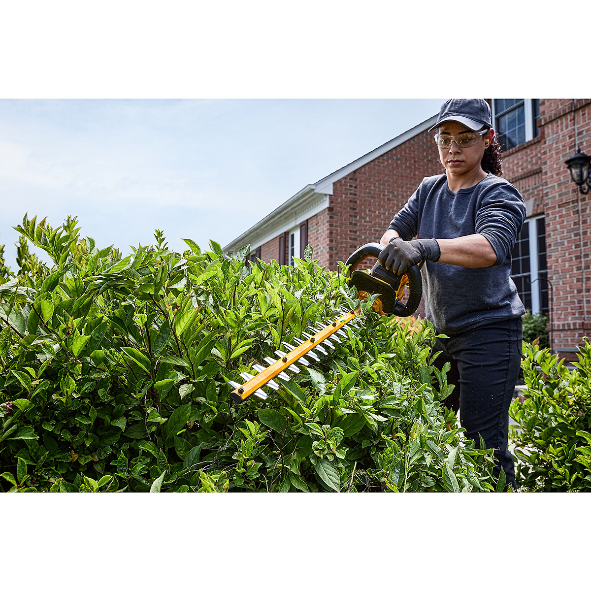 DEWALT Akku-Heckenschere 54V 65cm + 1 x Akku + Schnellladegerät