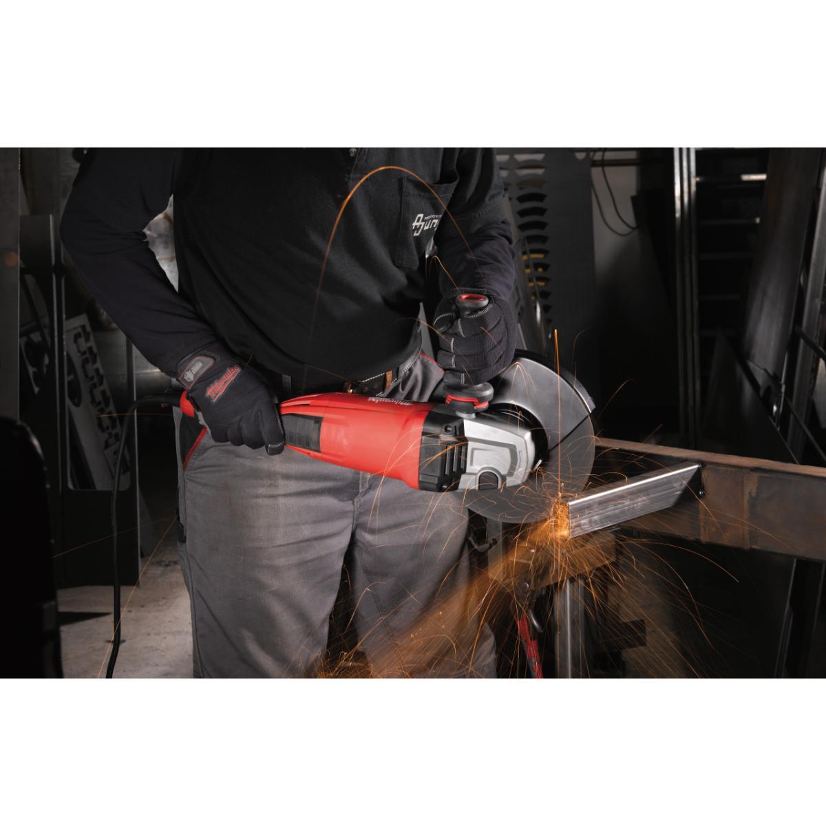 Milwaukee Winkelschleifer AGVK24-230EK