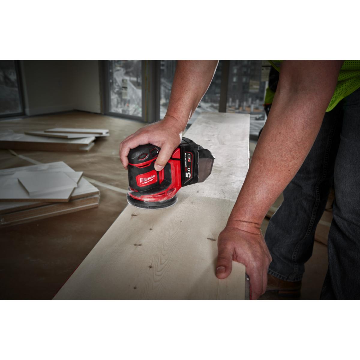 Milwaukee Akku Exzenterschleifer M18 BOS125-0