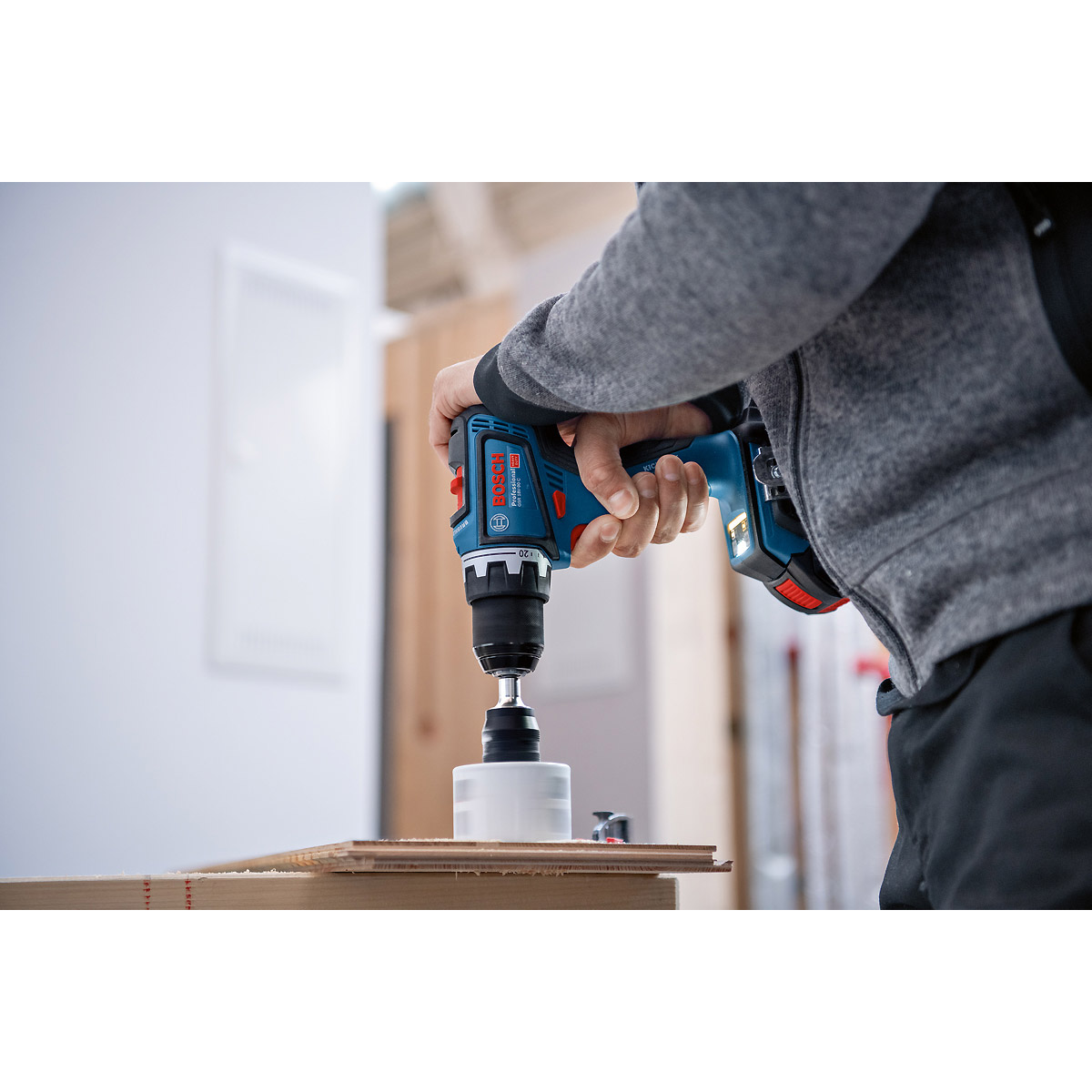 Bosch Bohrschrauber GSR 18V-90C in L-BOXX 136 mit 2 x Li-Ion-Akku 4,0 Ah, Schnellladegerät