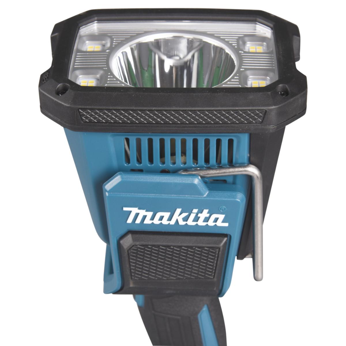 Makita LED-Akku-Handstrahler XGT 40V max. - 82.000 lx - 1.250 lm - ML007G