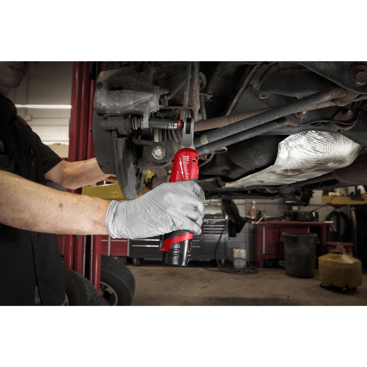 Milwaukee FUEL Akku-Ratsche 3/8" M12 FHIR38-0