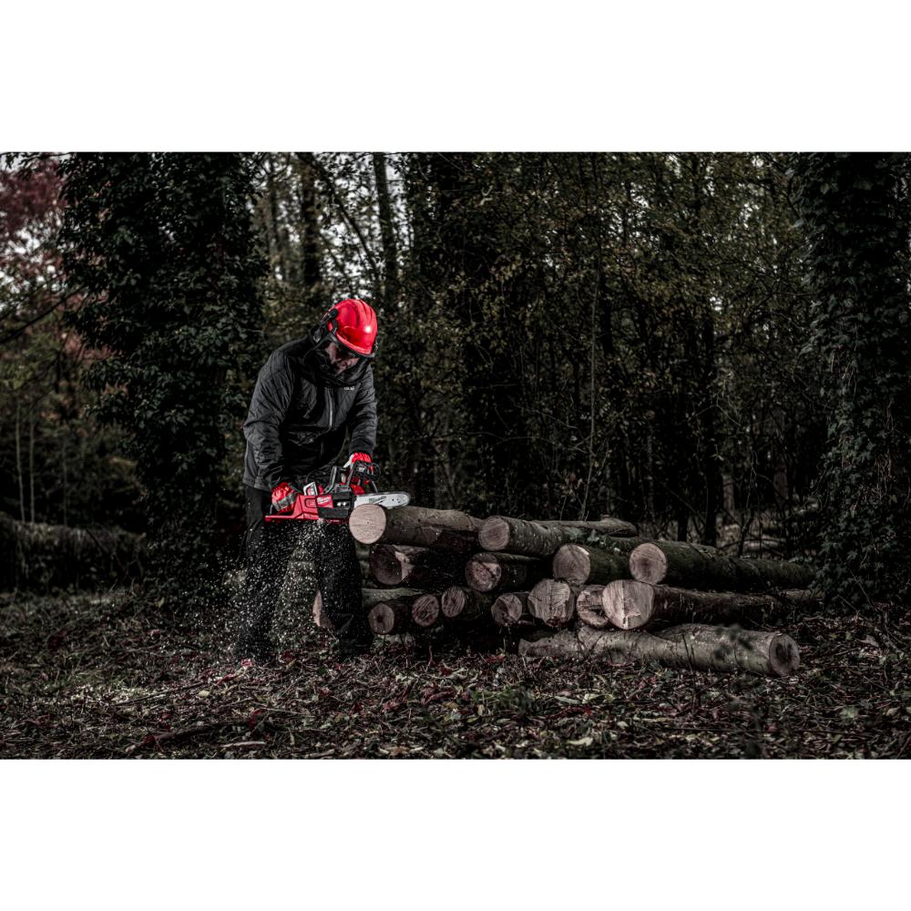 Milwaukee M18 FUEL Akku-Kettensäge 30-cm-Schwert M18FCHSC-122