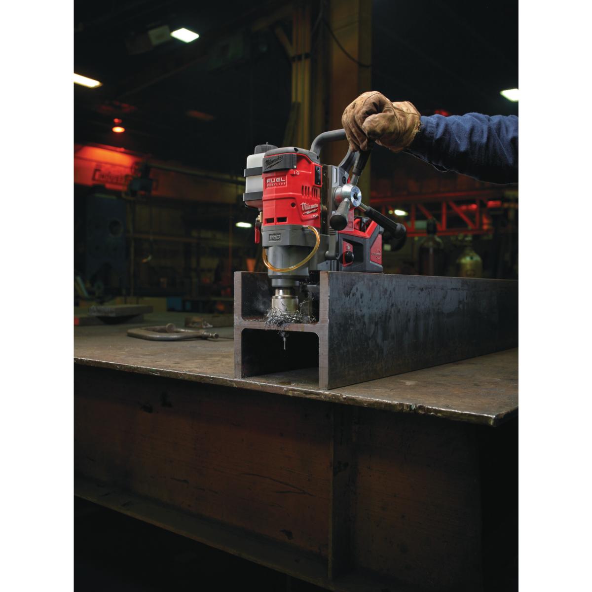 Milwaukee M18 FUEL Akku-Magnetkernbohrsystem M18 FMDP-0C