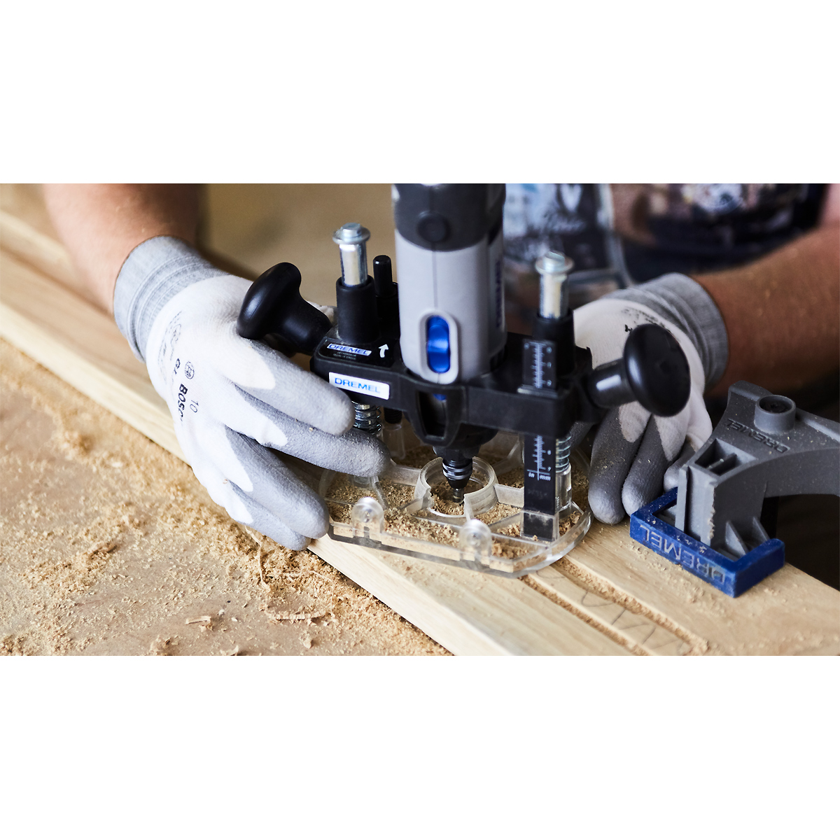 DREMEL 335 Oberfräsen-Vorsatzgerät