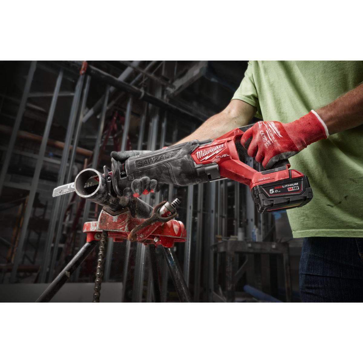 Milwaukee ONE KEY Akku-Säbelsäge M18 ONEFSZ-502X