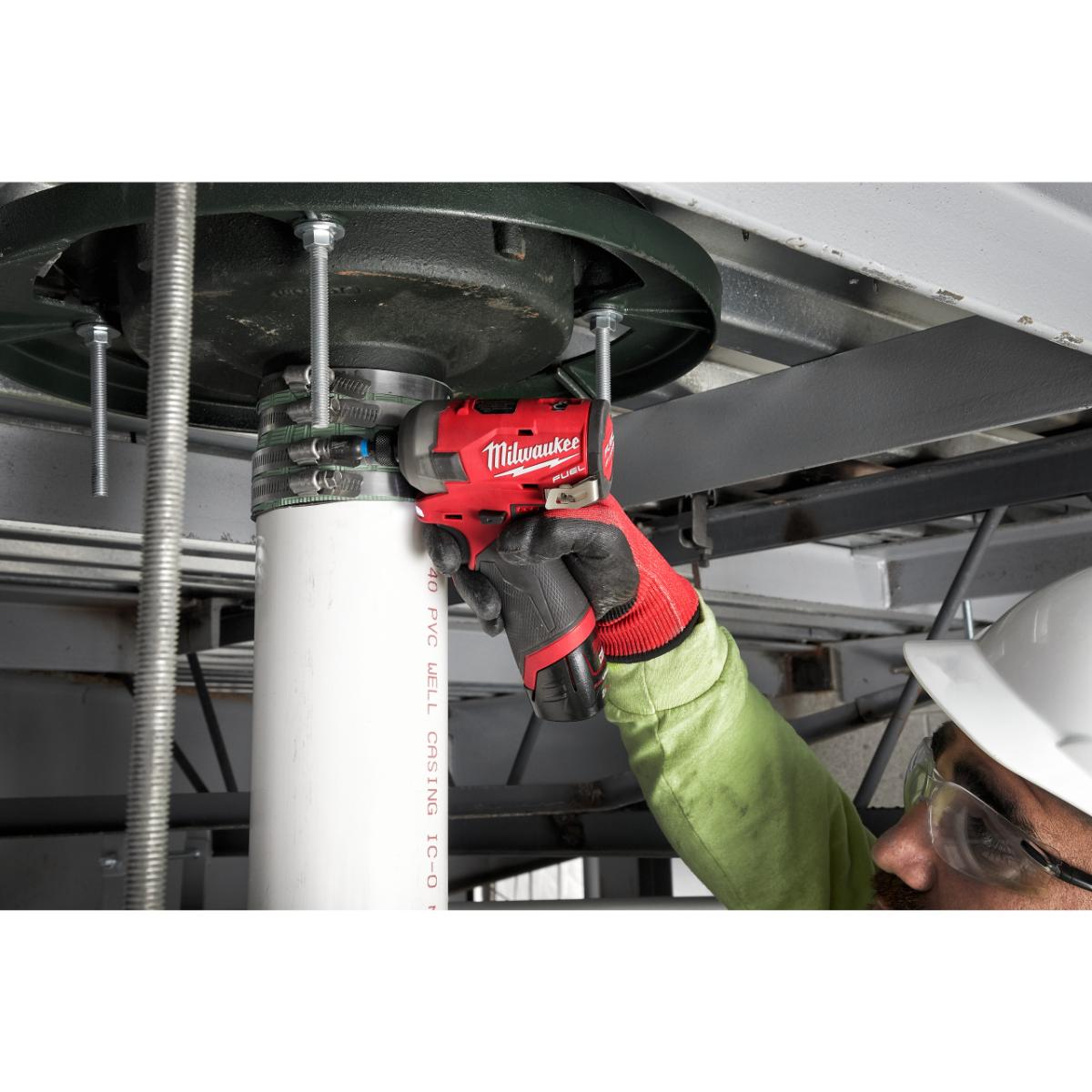 Milwaukee FUEL Akku-Impulsschrauber M12 FQID-202X