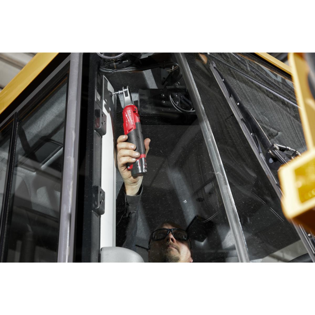 Milwaukee M12 FUEL Akku-Ratsche 1/4 Zoll - M12 FHIR14-0