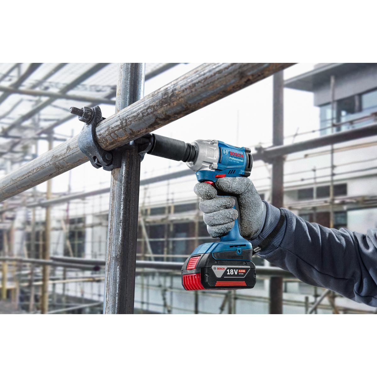 Bosch Akku-Drehschlagschrauber GDS 18V-350 in L-BOXX