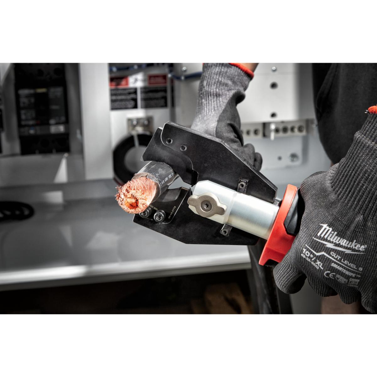 Milwaukee ONE KEY Akku-Kabelschneider M18 ONEHCC-201C FSW SET