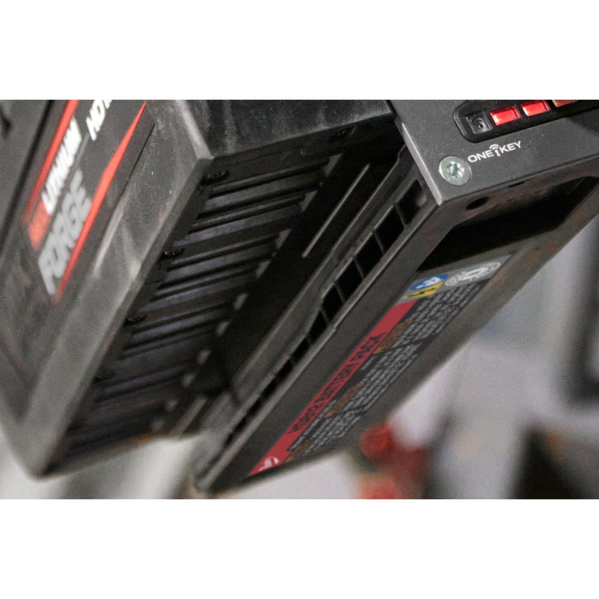 Milwaukee MXF FORGE HD 12.0 Ah Akku-Pack MXFHD812