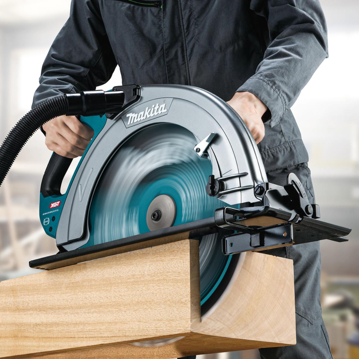 Makita Akku-Handkreissäge XGT 40V max. - 158 mm - 2.100 U/min - HS013GZ