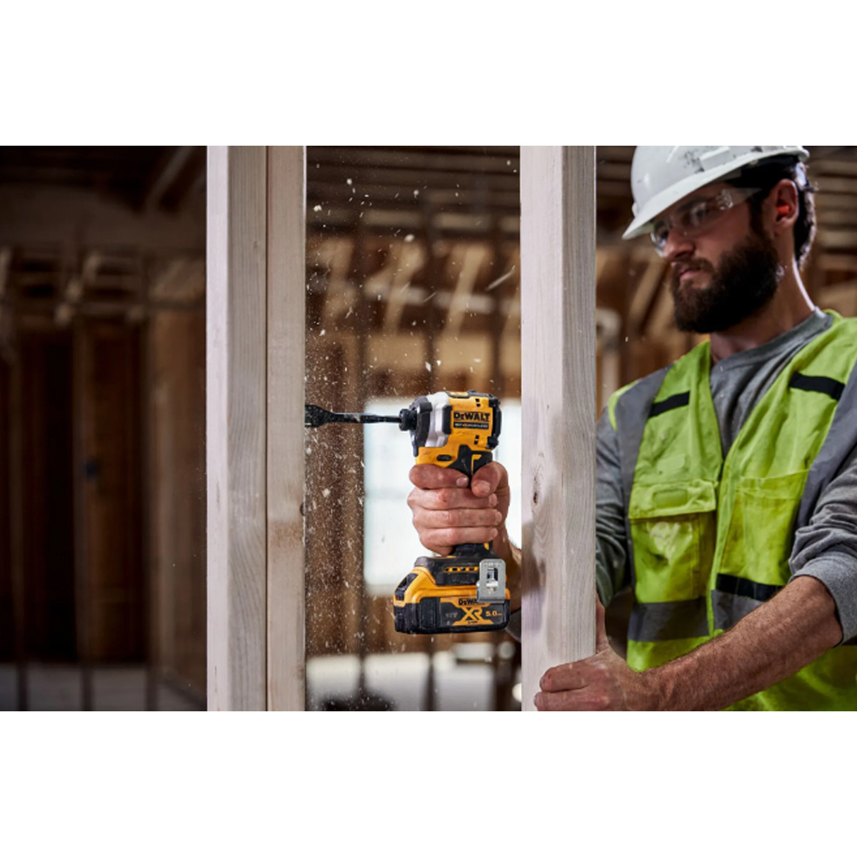 DEWALT Akku-Schlagschrauber DCF850P2T inkl. 2 x 5,0 Ah Akkus + DCB115 + TSTAK II