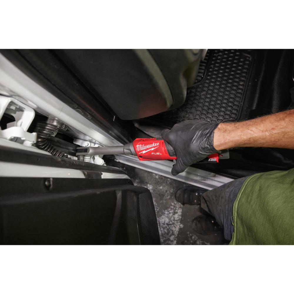 Milwaukee M12 FUEL Akku-Durchgangsratsche M12FPTR-202X