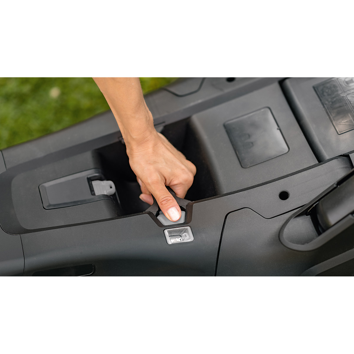 Bosch Akku-Rasenmäher AdvancedRotak 36-660, 2x Akkus 36V/2,0 Ah, Ladegerät AL 3620 CV