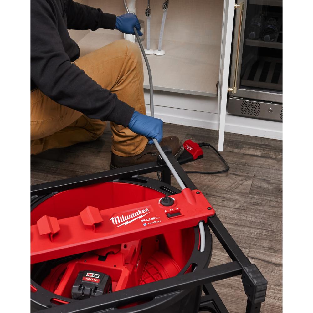 Milwaukee M18 Hochgeschwindigkeits-Rohrreiniger mit flexibler Welle M18HSFSM-122