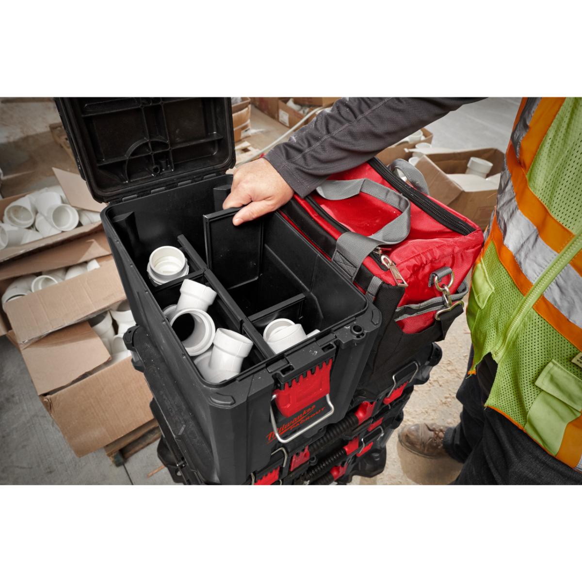 Milwaukee PACKOUT Kompakt-Werkzeugbox