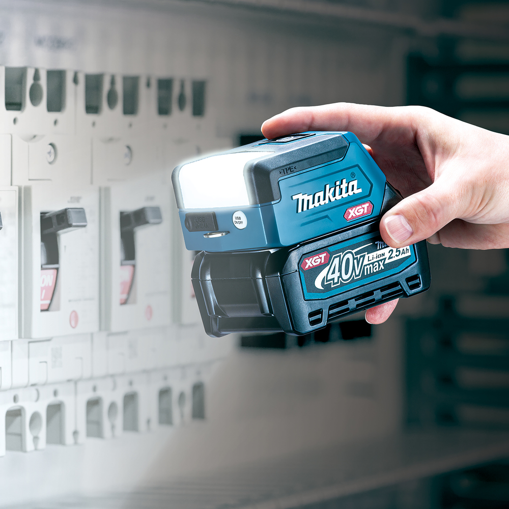 Makita LED-Akku-Taschenlampe XGT 40V max. - ML011G