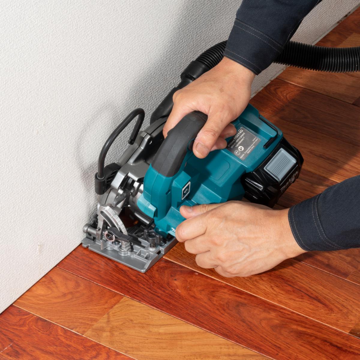 Makita Akku-Handkreissäge XGT 40V max. 6.400 min-1 47 mm 45°R/15°L