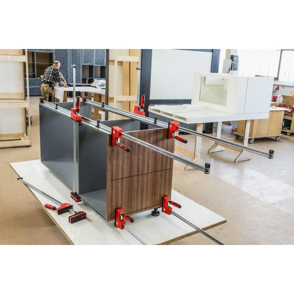 BESSEY Korpuszwinge REVO KRE